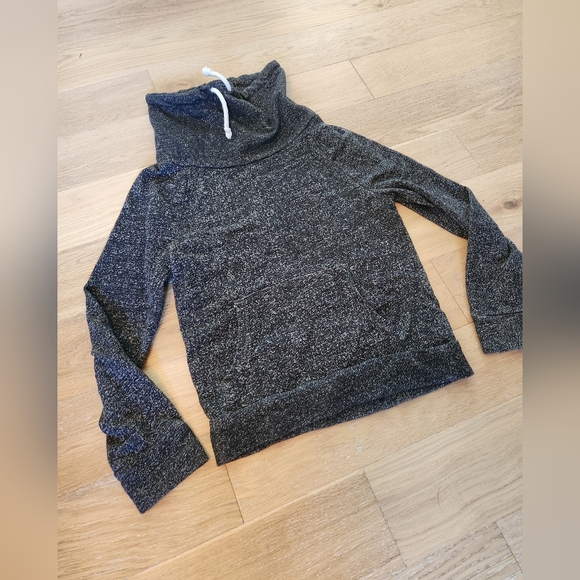 G21 | Heathered grey tall neck turtleneck - Picture 2 of 4